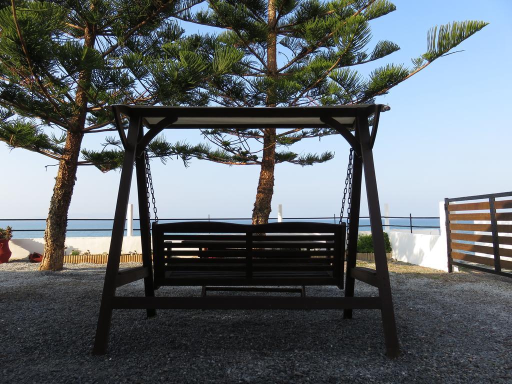 Frosso'S Sea Apartments Kokkini Hani Екстер'єр фото