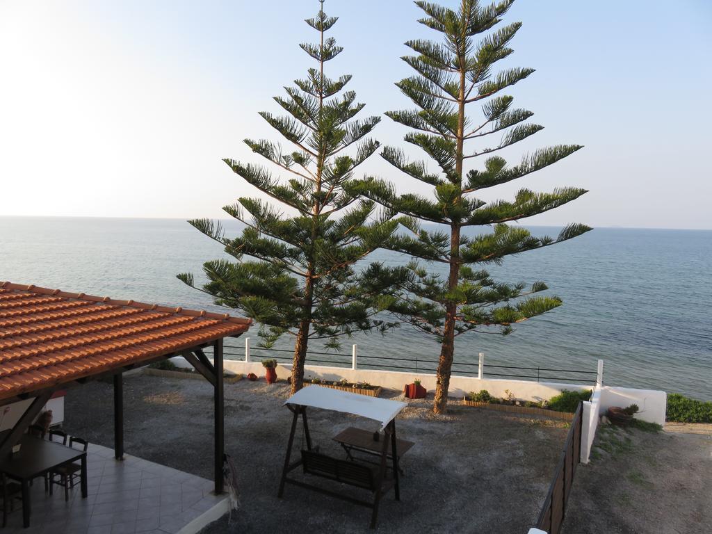 Frosso'S Sea Apartments Kokkini Hani Екстер'єр фото