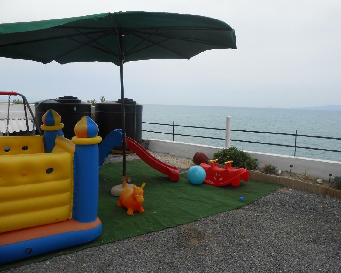 Frosso'S Sea Apartments Kokkini Hani Екстер'єр фото