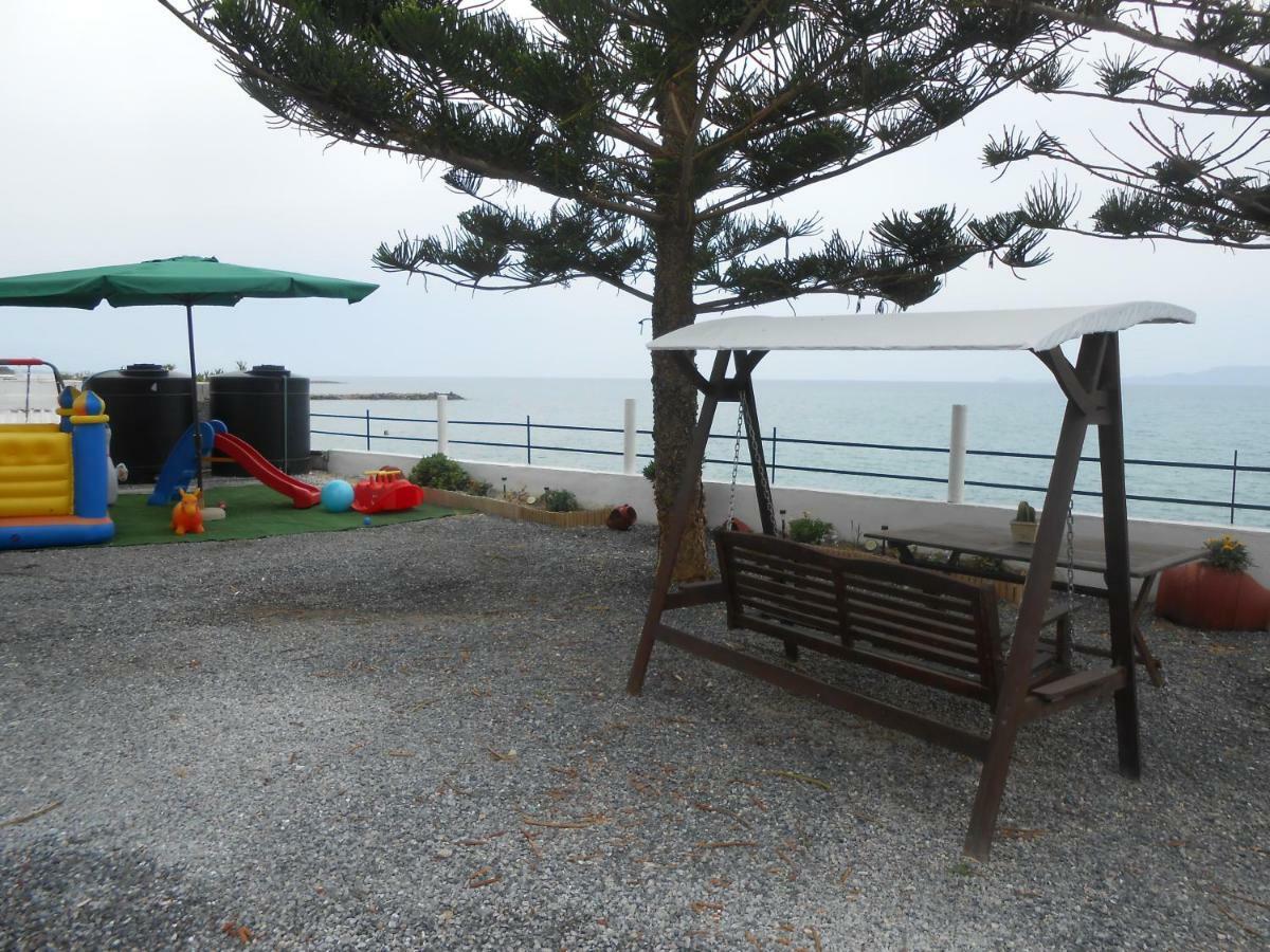 Frosso'S Sea Apartments Kokkini Hani Екстер'єр фото
